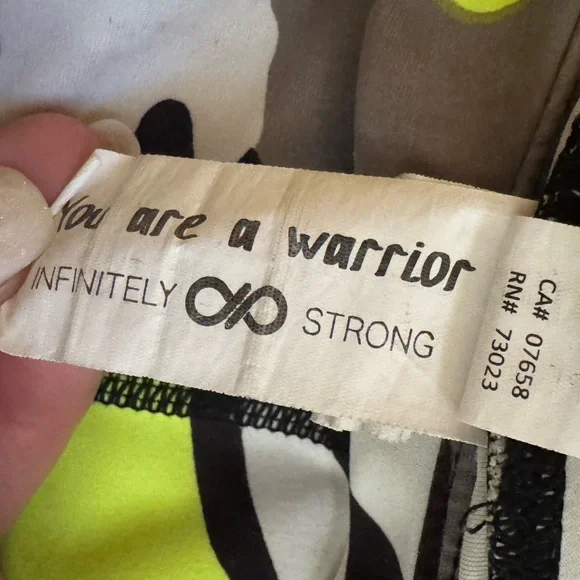 Women’s Yellow Camouflage Leggings - Picture 3 of 9